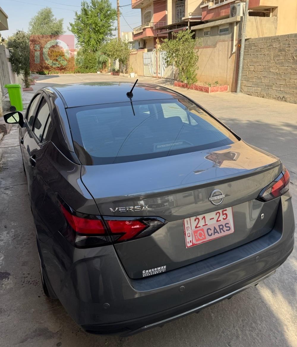 Nissan Versa
